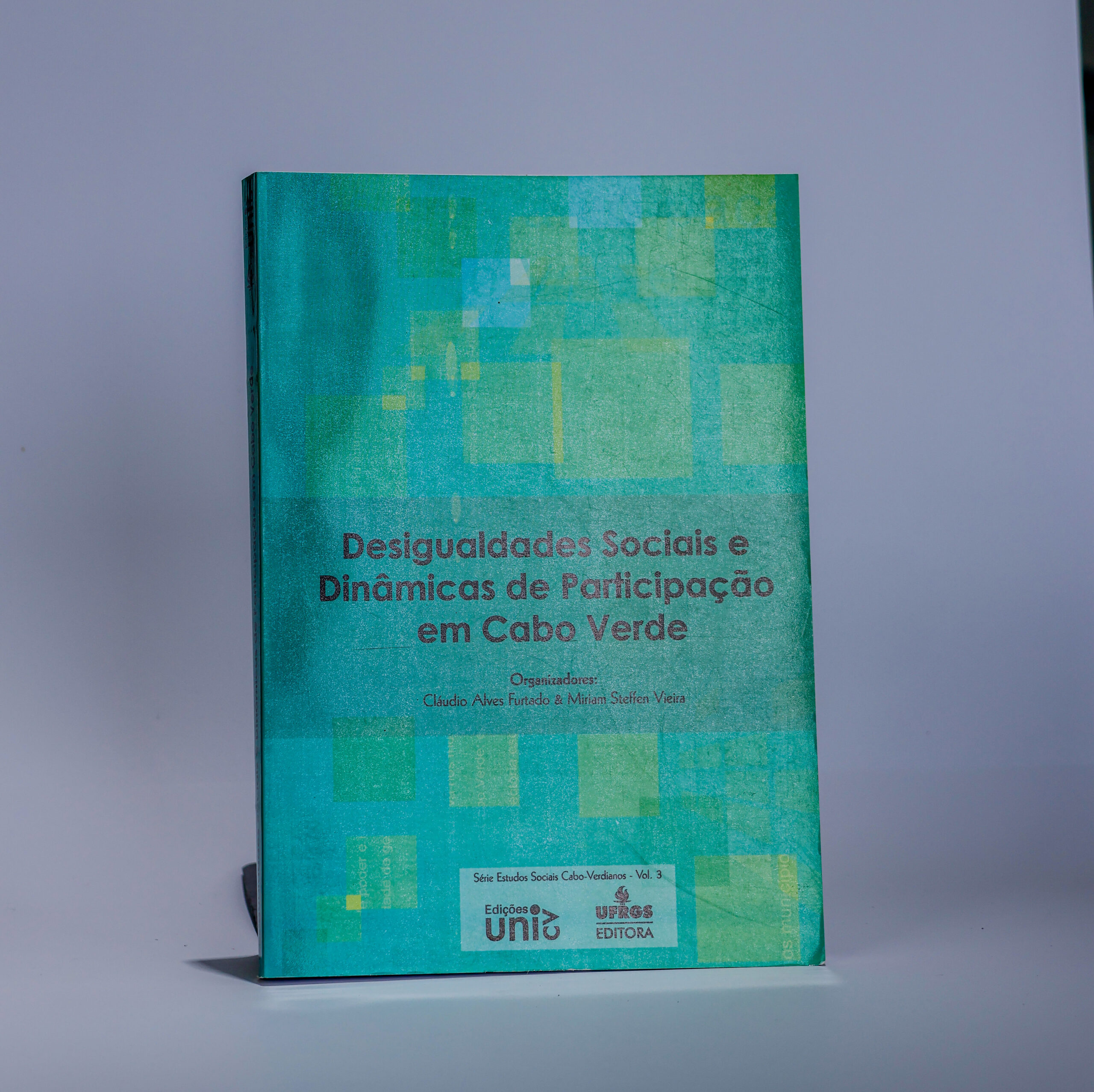 Desigualdades Sociais e Dinâmicas de Participação em Cabo Verde